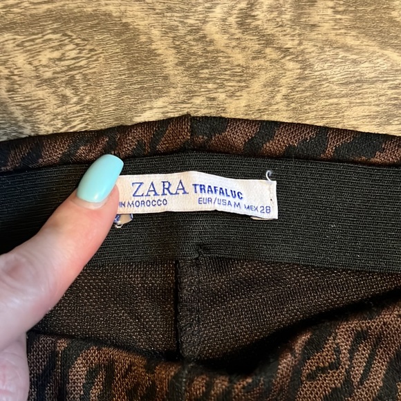 Zara Trafaluc Capris - Picture 3 of 3